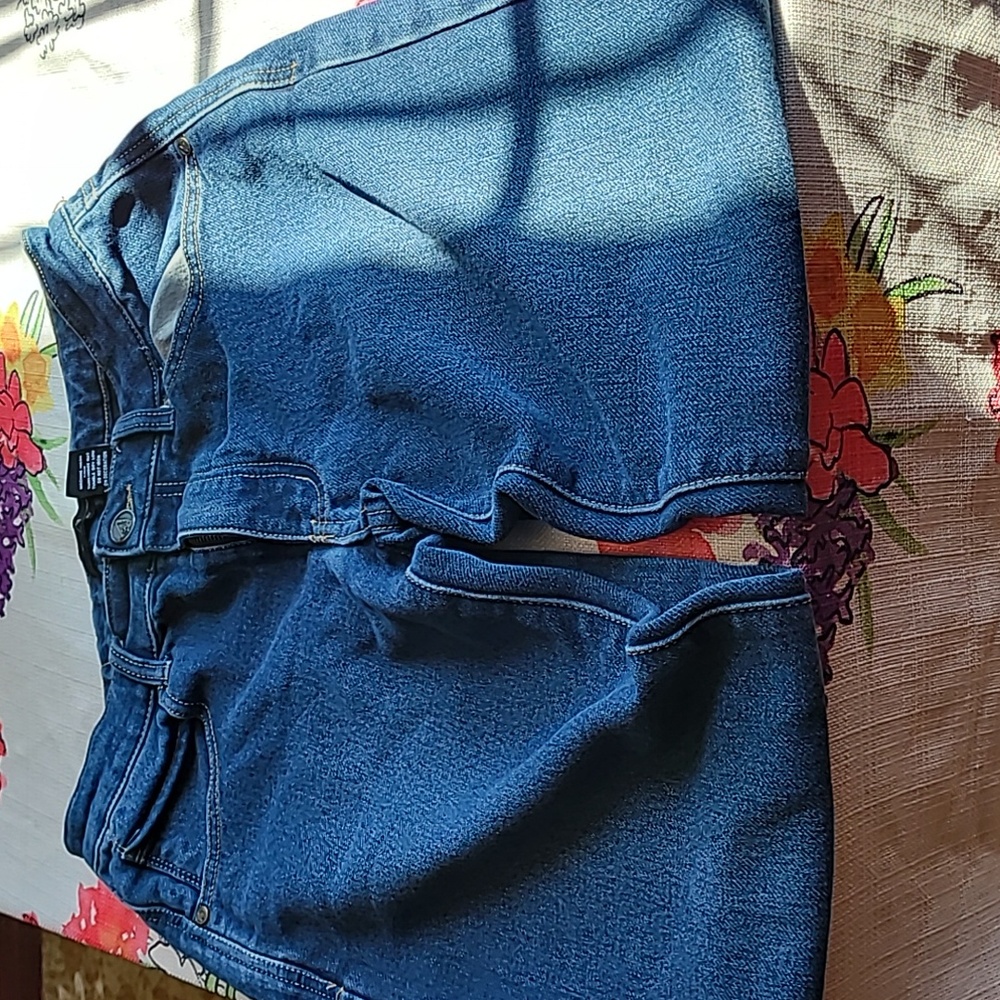 Men's blue jeans
